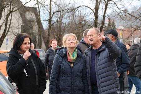 Javno pismo ministrici za zdravje in miren shod v podporo zoper ukinitvi Nujne medicinske pomoči Kamnik (15)
